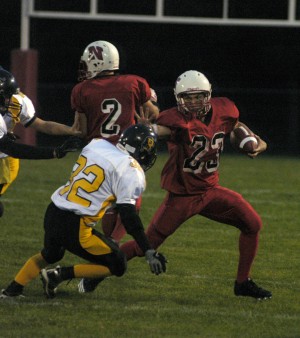 Juneau County Football action from Week 3