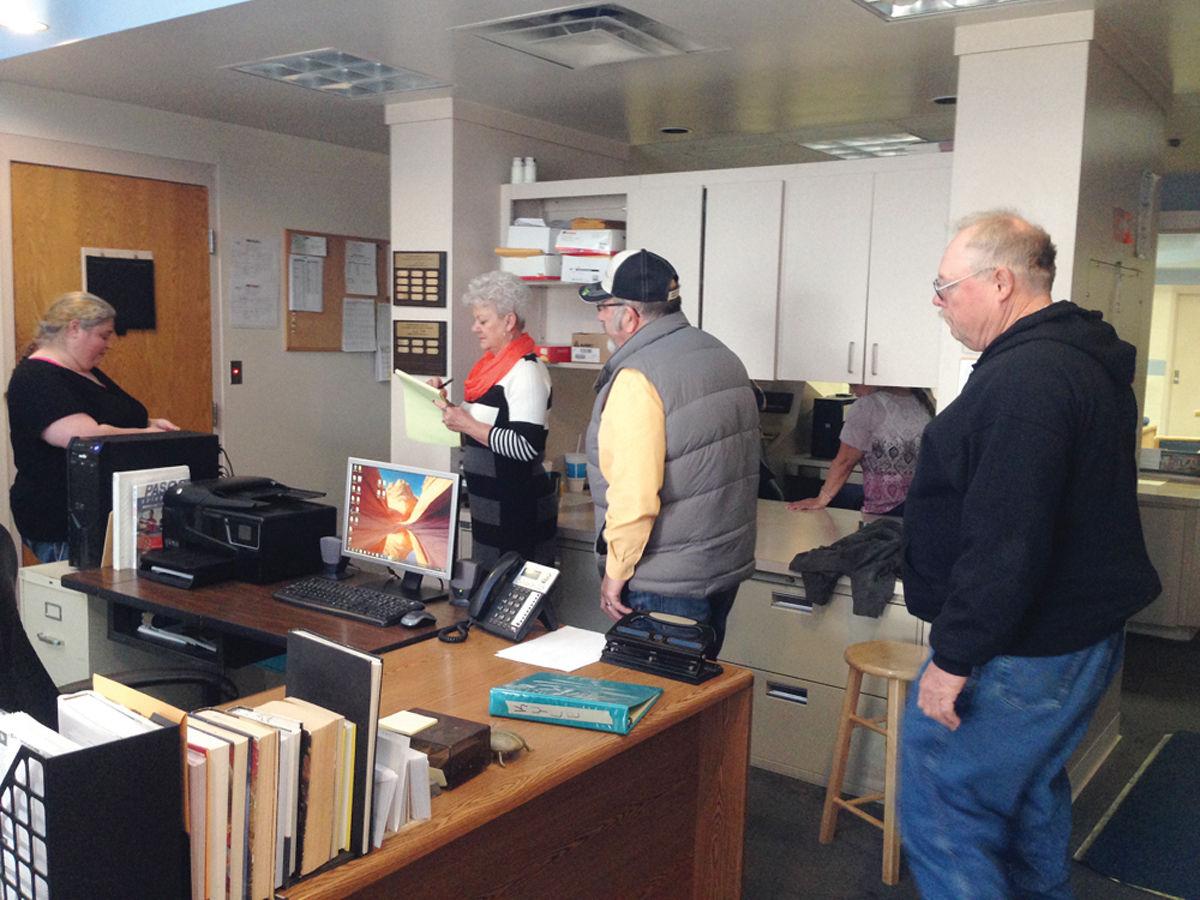 Commissioners tour juvenile detention facility, hears reports News