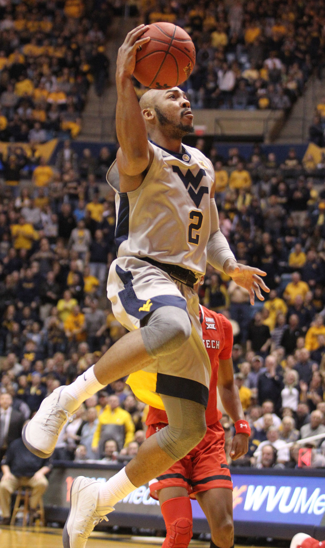 jevon carter,cameron payne wvu basketball 0226 jevon carter layup.jpg