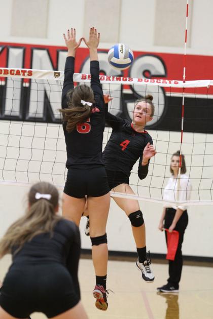 Volleyball Roundup: Brookings Sweeps Gazelles - Yankton 