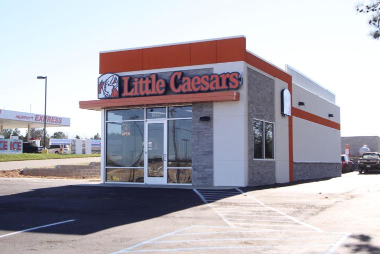 overall rating across 36 reviews. Trying to find a Little Caesars in the state of New York? Have no fear; we’ve compiled a list of all the NY Little Caesars locations. Simply click on the Little Caesars location below to find out where it is located and if it received positive reviews/5(36).