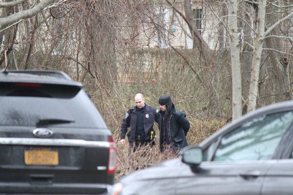 East Hampton Man Charged With Reckless Endangerment After Brief Chase ...