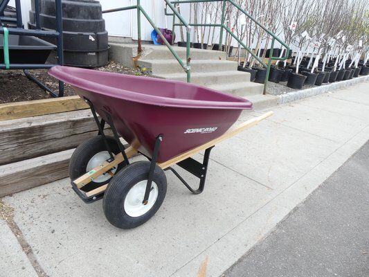 Multiple Wheelbarrows Buying Wheelbarrows: Don't Be Penny Wise And Pound Foolish | Home ...