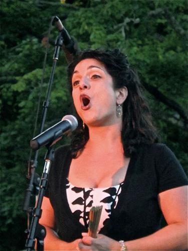 Singer Maria Doherty For The Love Of Opera | Arts & Living | 27east.com