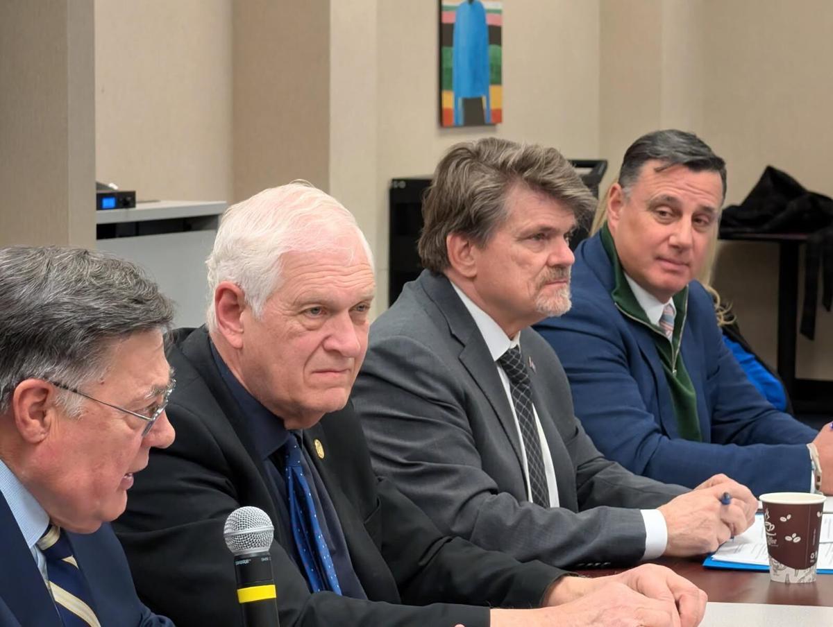 Palumbo Hosts Annual Environmental Roundtable | Government | 27east.com
