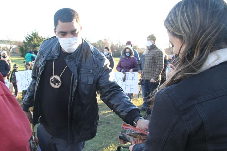Shinnecock Protest Development At Canoe Place | News | 27east.com