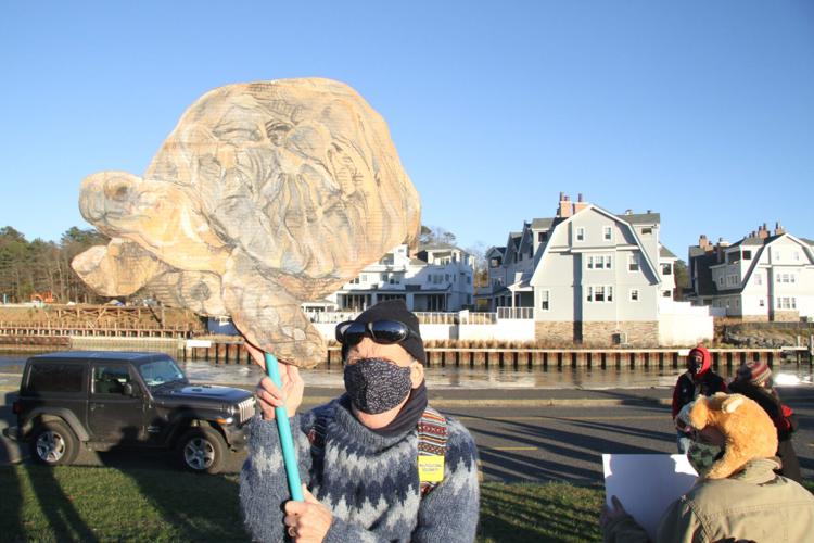 Shinnecock Protest Development At Canoe Place | News | 27east.com
