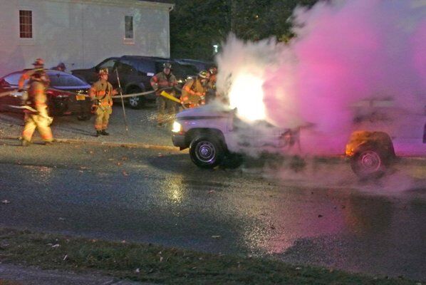 UPDATE: No Injuries Reported In Tuesday Night Truck Fire In Southampton ...