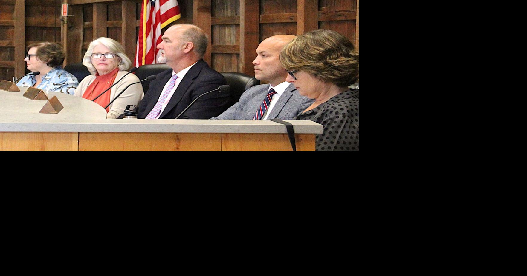 East Hampton Will Craft New Shellfish Poaching Fines, Charges | The ...