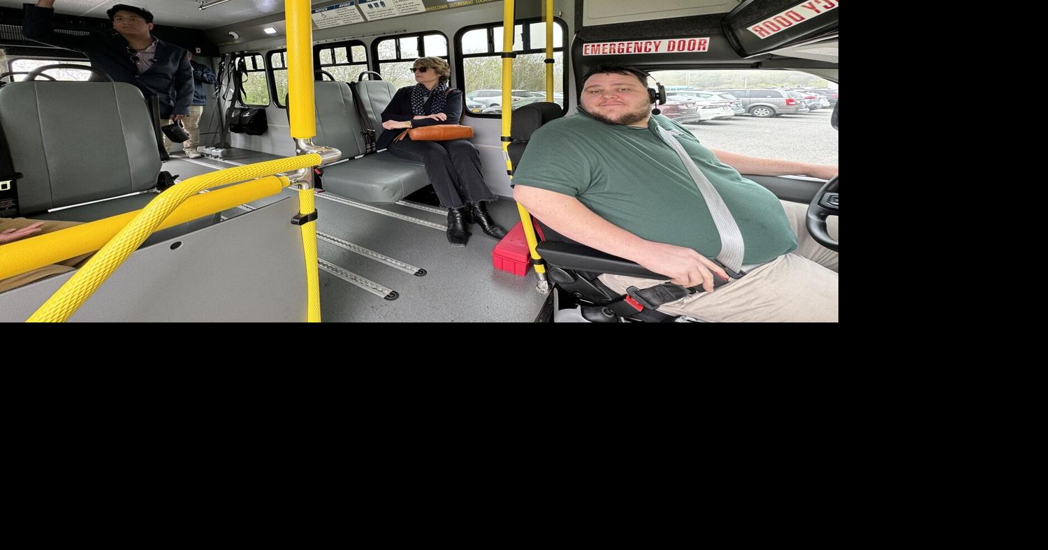 New On-Demand Bus System Has Bumpy Rollout in East Hampton | The East ...