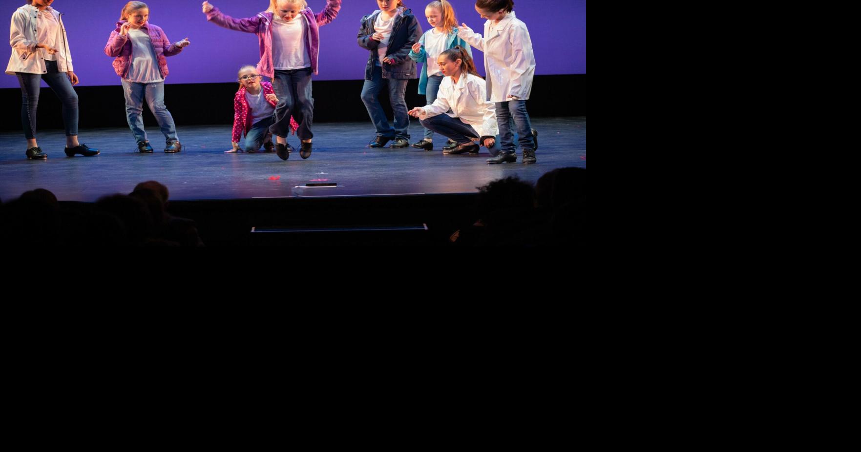 Our Fabulous Variety Show Is Back | Arts & Living | 27east.com