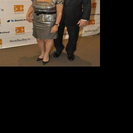 Marlo Thomas Makes Announcement | Arts & Living | 27east.com