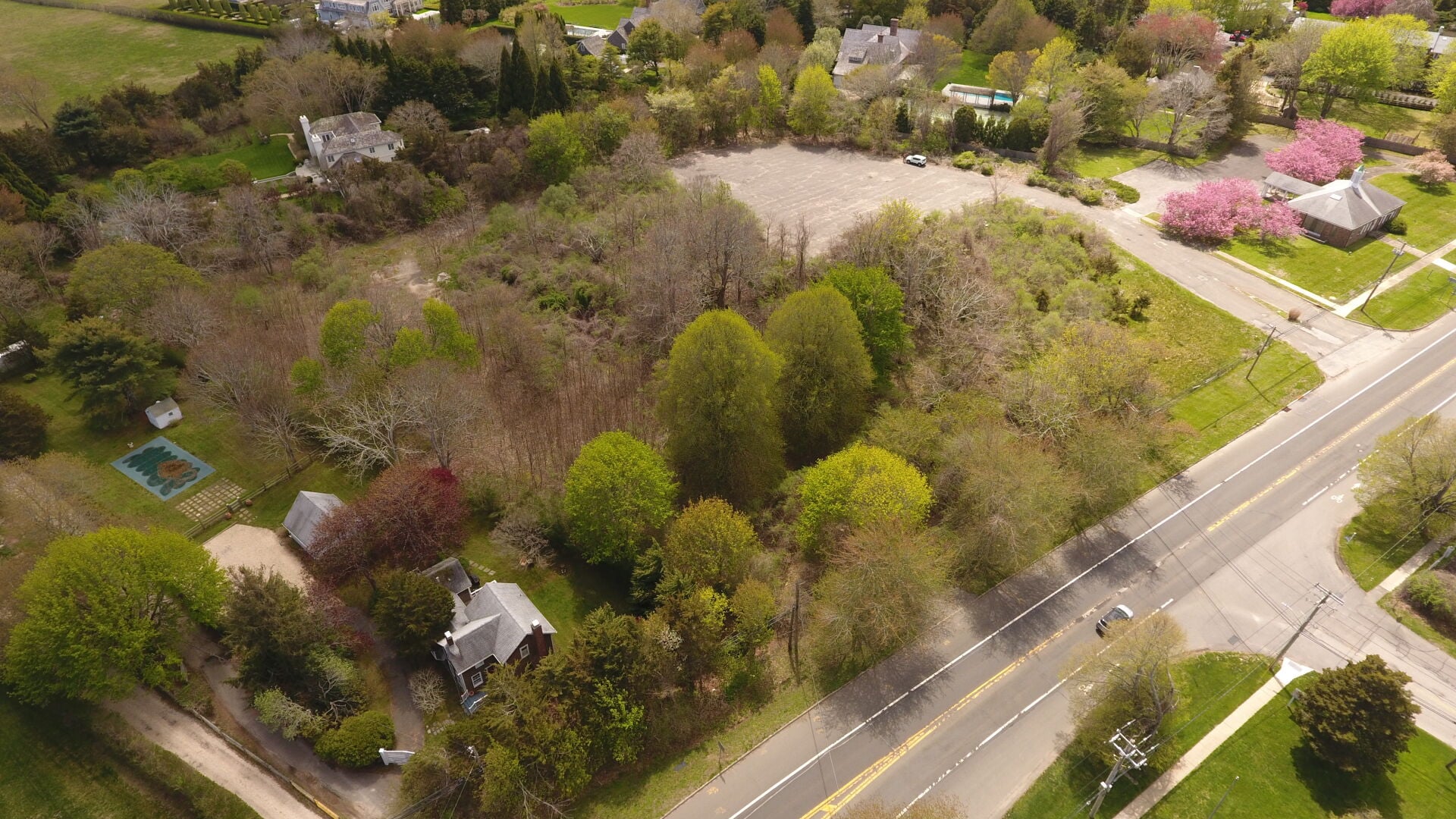 Contested Workforce Housing Model Moves a Step Forward in East Hampton ...