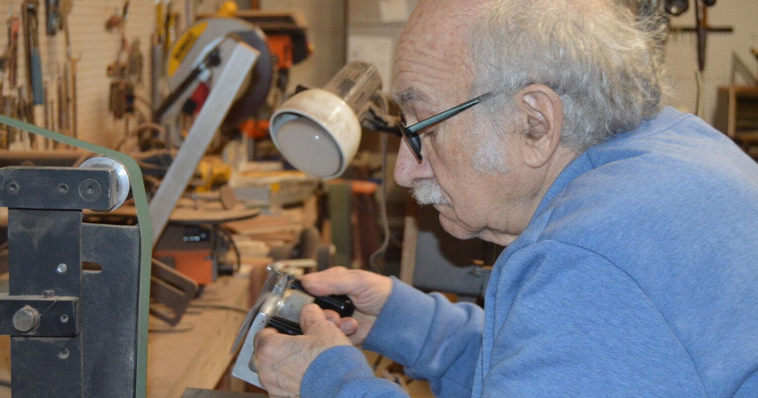 East Quogue Knife Maker Is Passionate About Hobby He Found Late In Life East Quogue Knife Maker Is Passionate About Hobby He Found Late In Life