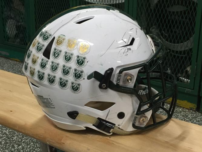 How helmet decals tell the story of Michigan and Ohio State