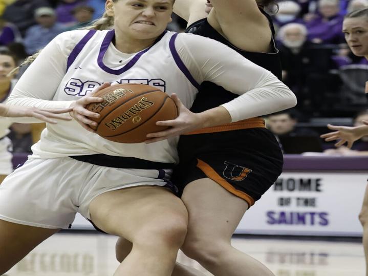 NAIA women's basketball tournament: Carroll stumbles against Lewis