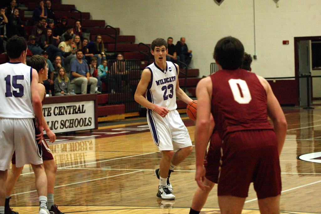 Jackson Nye S 3 Pointer With Three Seconds Left Sends Harrison