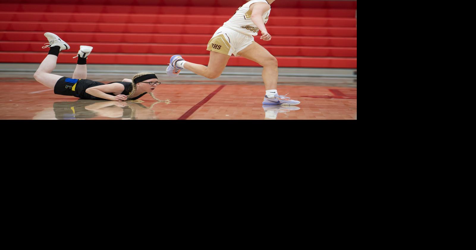 hotos CusterHysham girls basketball vs. Bridger