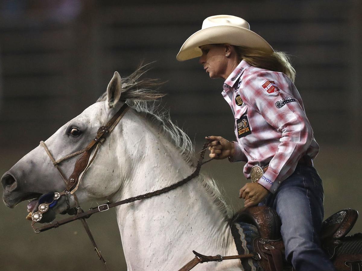 Miles City S Haven Meged Puts Himself In Tie Down Roping Money Rodeo 406mtsports Com Miles City S Haven Meged Puts Himself In Tie Down Roping Money Rodeo 406mtsports Com