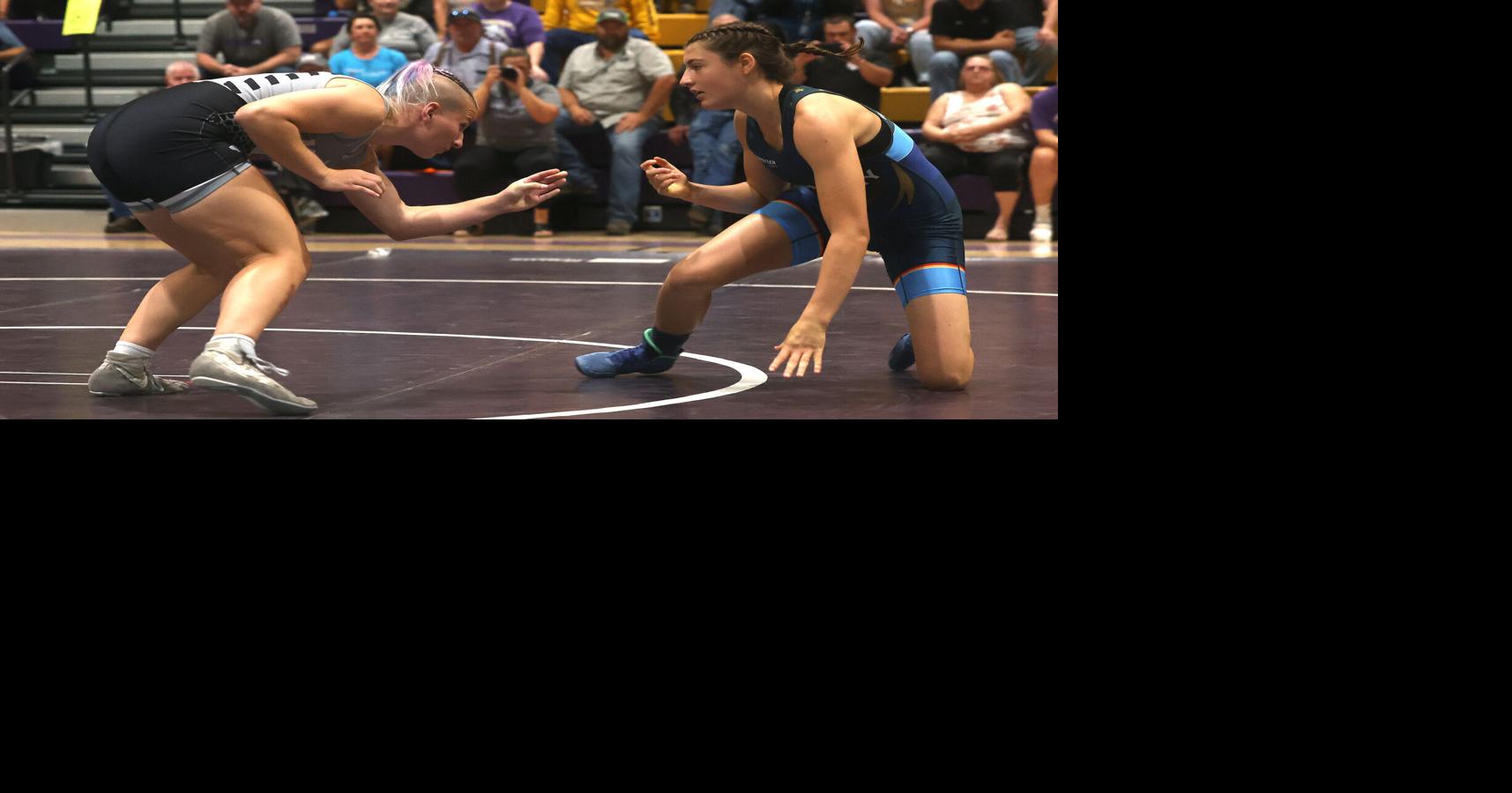 Photos: Team Montana: Billings wrestles Team Germany: Württemberg in Laurel