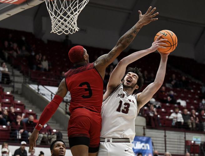Grizzlies ground Thunderbirds to earn needed bounce-back win ...
