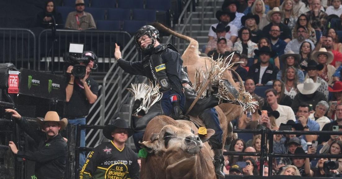 Lock Wood Rodeo Two-time PBR world champ Jess Lockwood dazzles in Tampa