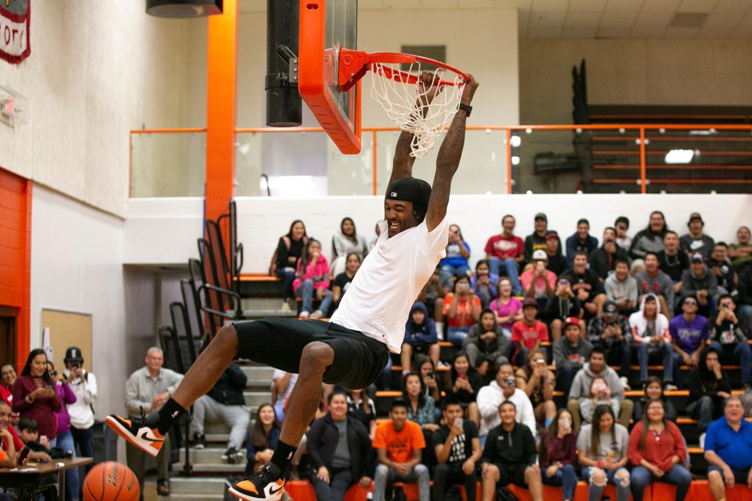 Former NBA player Jordan Hill visits Lodge Grass on Native American