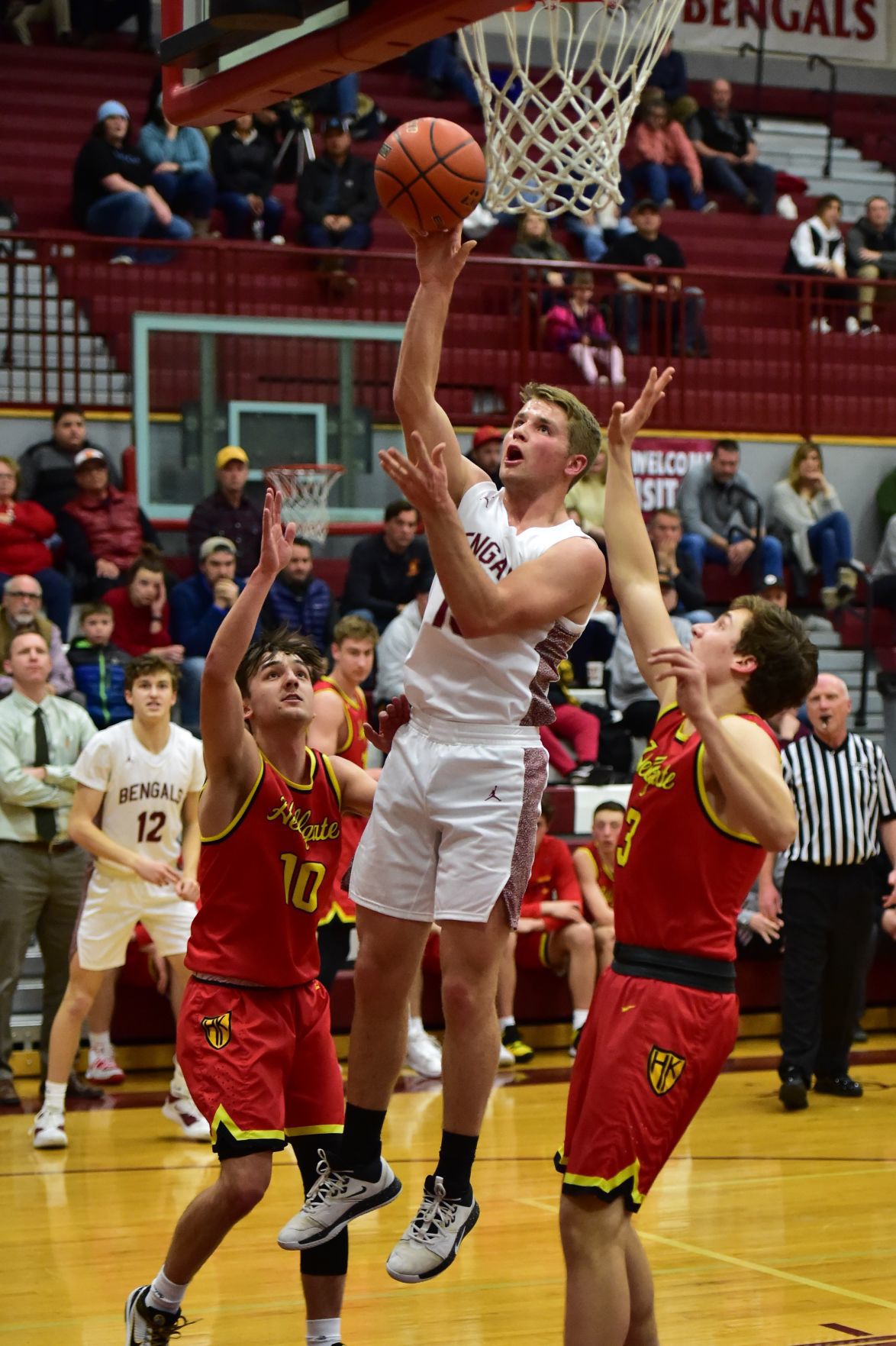 Missoula Hellgate comes out on top in defensive struggle with Helena ...