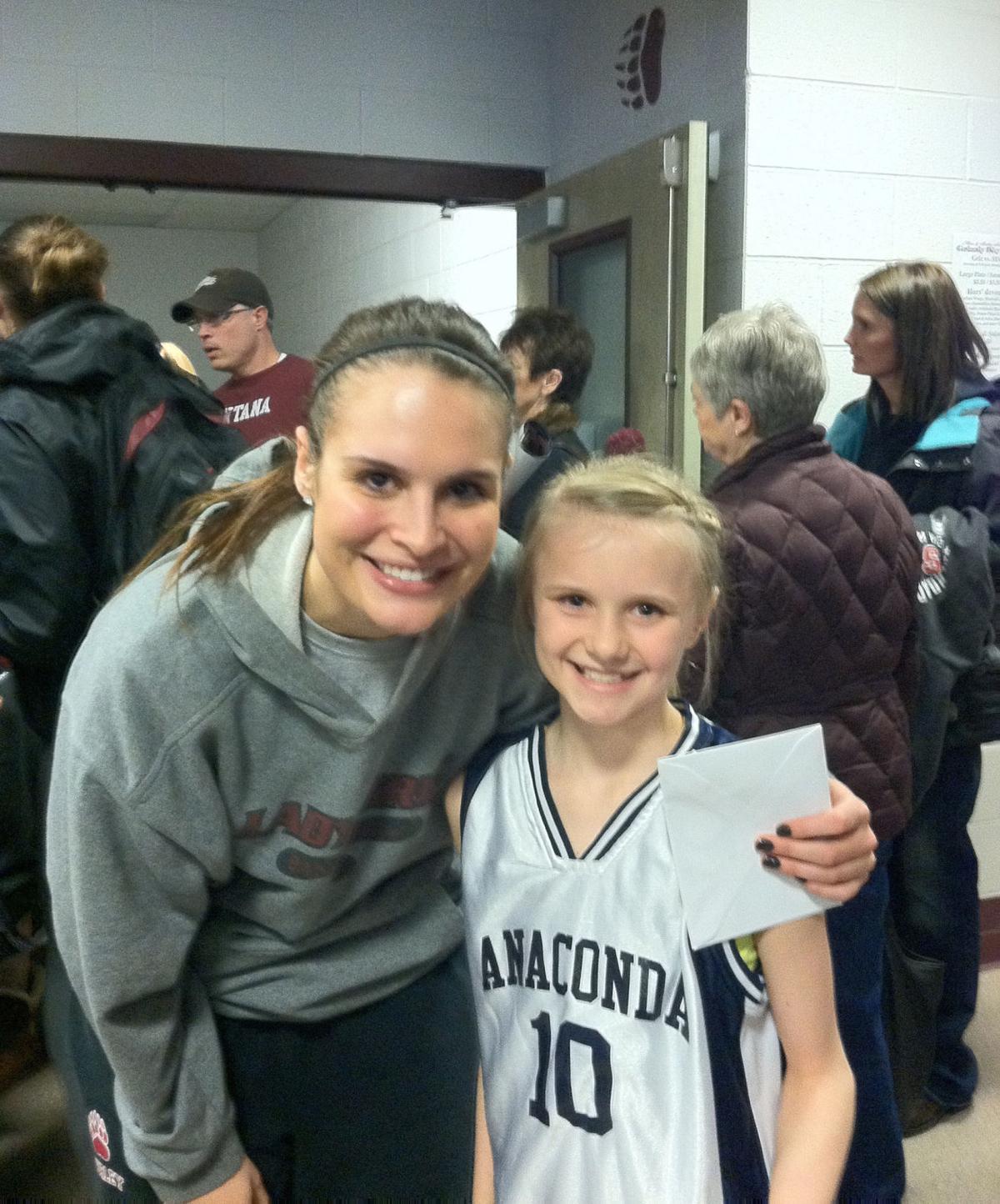 Debilitating Disease Can T Keep Anaconda S Sydnie Peterson From
