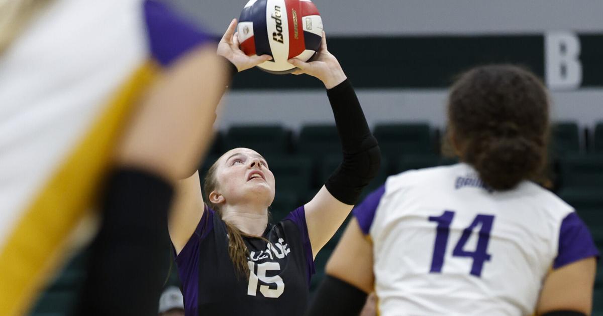 Photos: Montana Tech volleyball takes on Bellevue