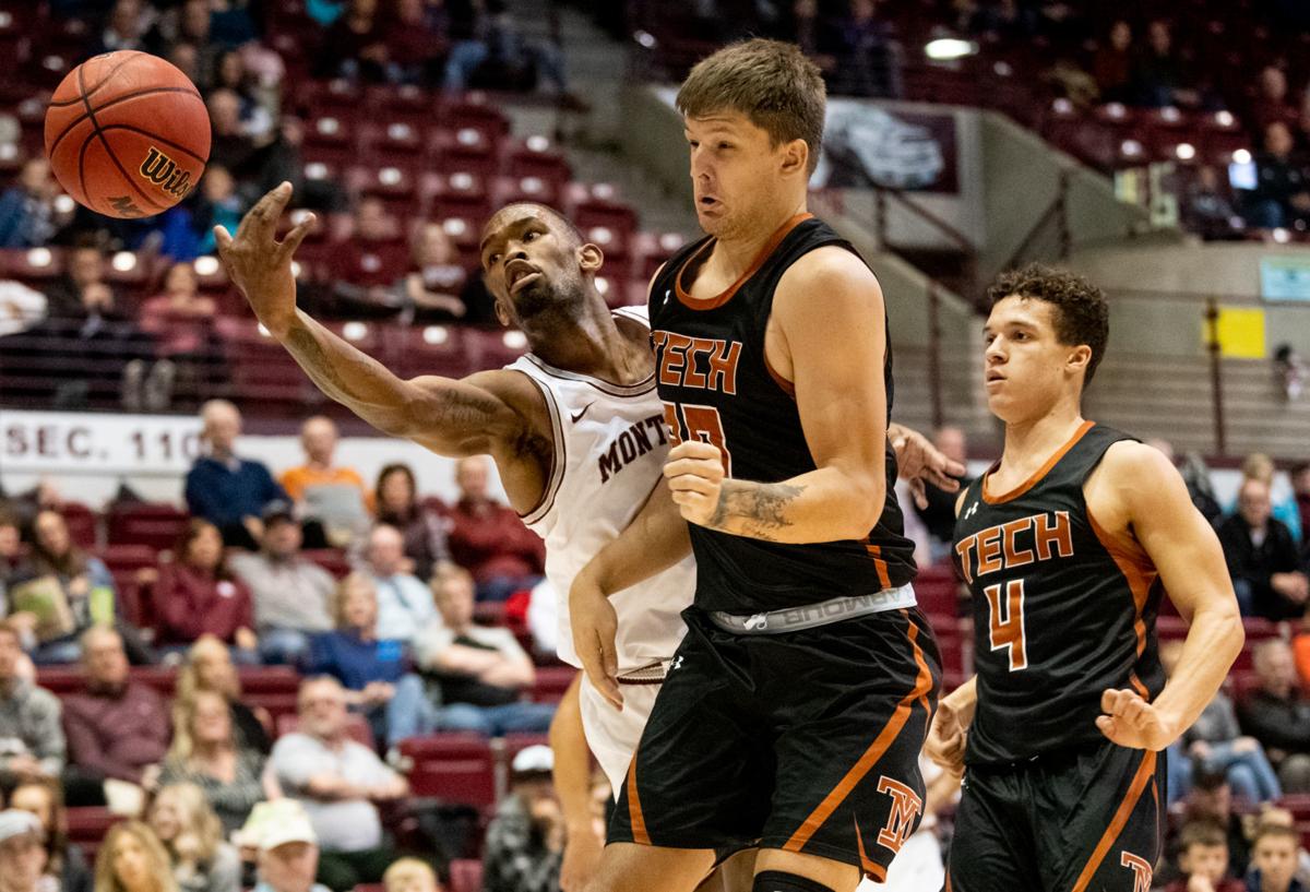 Montana Men S Basketball Team Upset By Naia Montana Tech Um Grizzlies 406mtsports Com