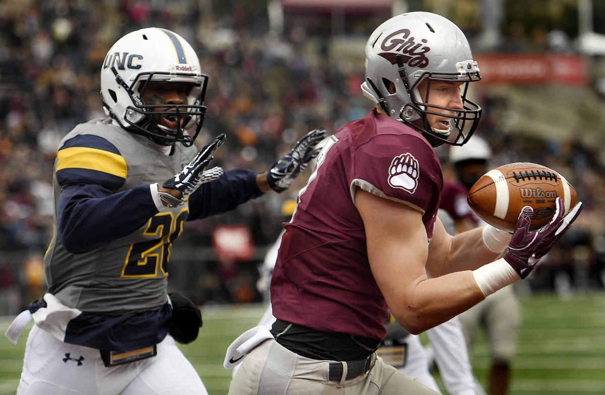 Montana Mauls Northern Colorado On Senior Day 44 14 Um