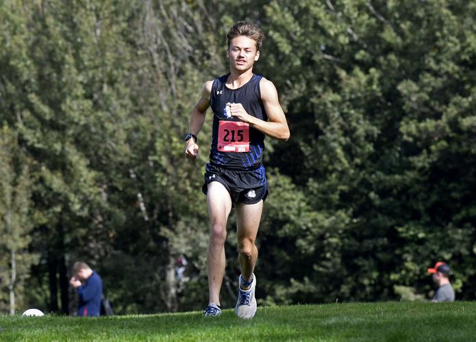 St. Ignatius standout Andrew Rush racing his way to cross country