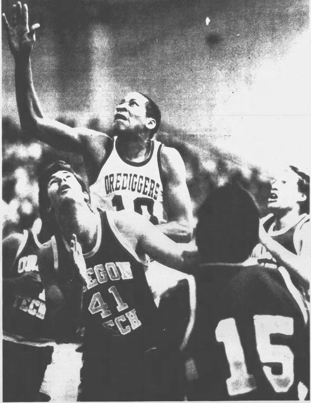 Kelvin Sampson S Start In Butte Set Stage For 615 Wins And