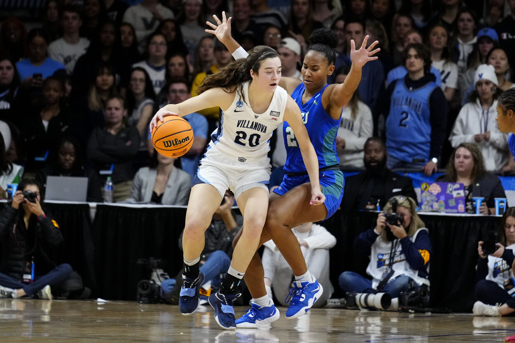 Villanova store basketball women's