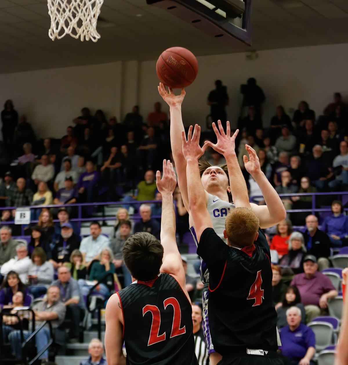 Montana Western Upsets Carroll College Men S Basketball For