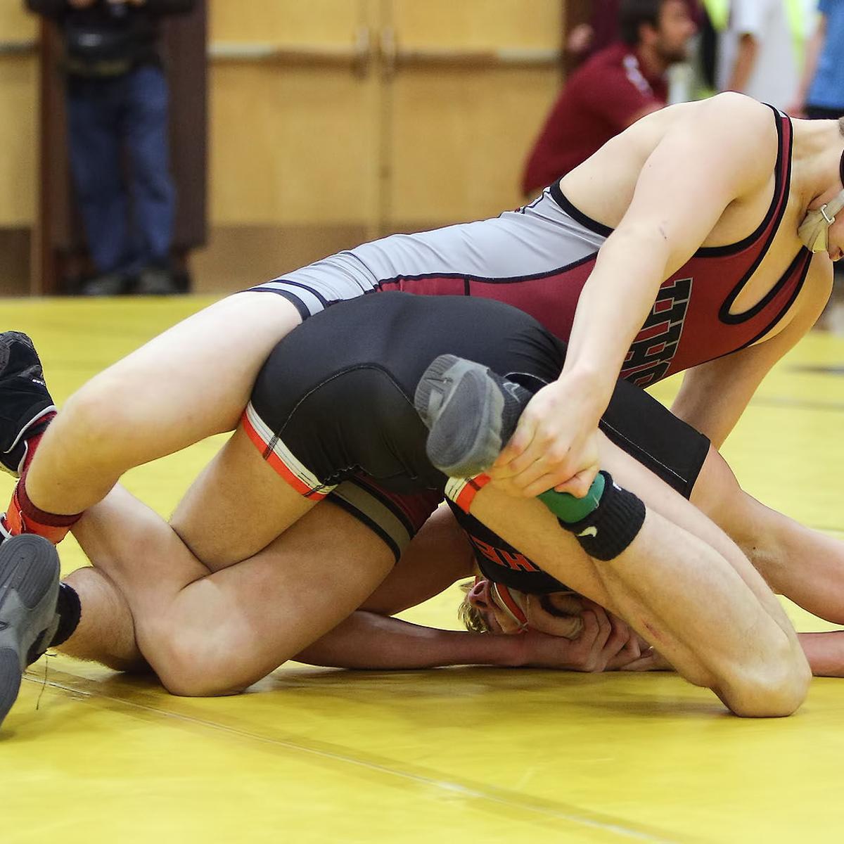 Helena Capital Hosts Season S First Crosstown Wrestling Dual High School Wrestling 406mtsports Com Cmr Holiday Classic Wrestling Tournament 2022