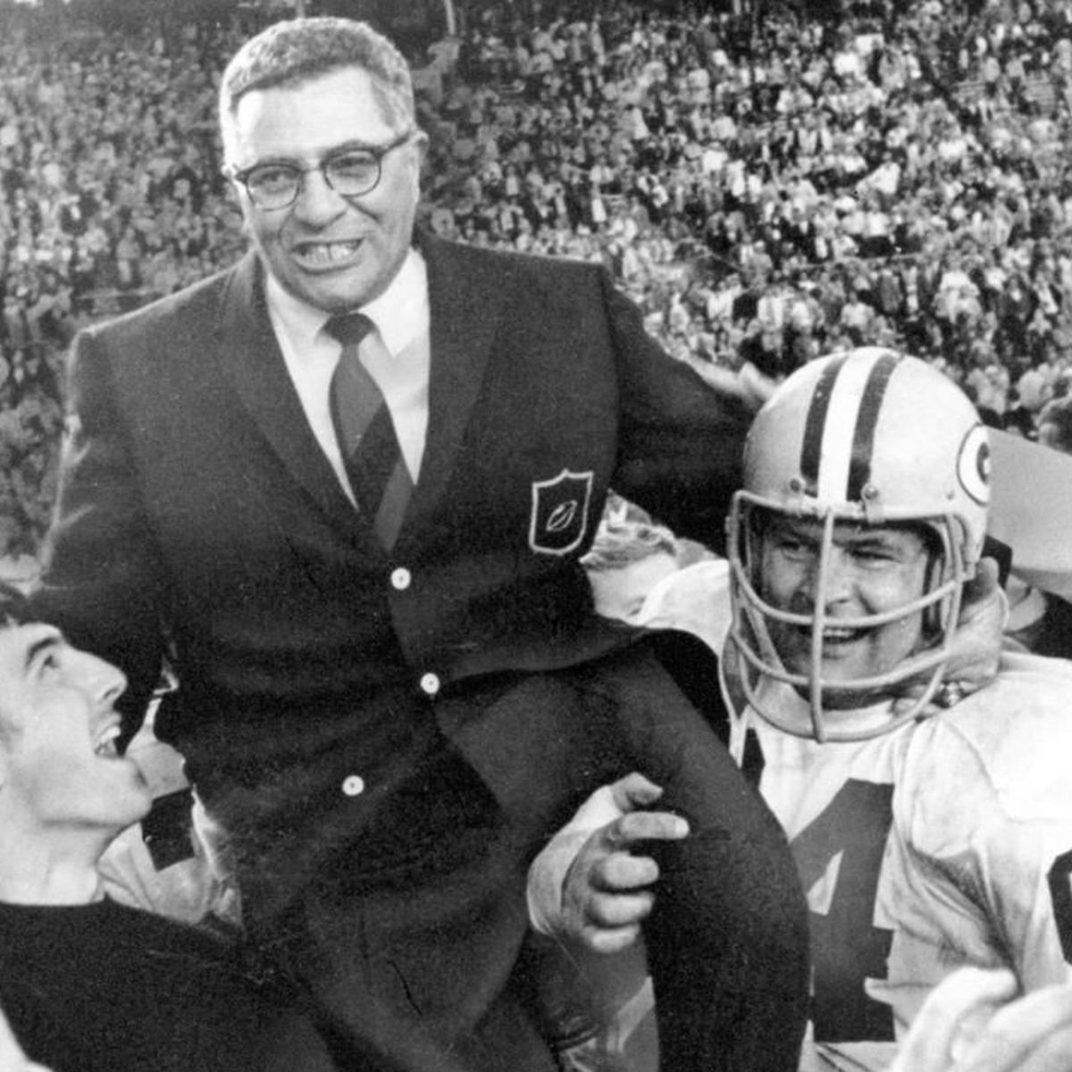 Ranking The Top 10 Montana Born Nfl Players Of All Time Nos 1 5 Professional 406mtsports Com