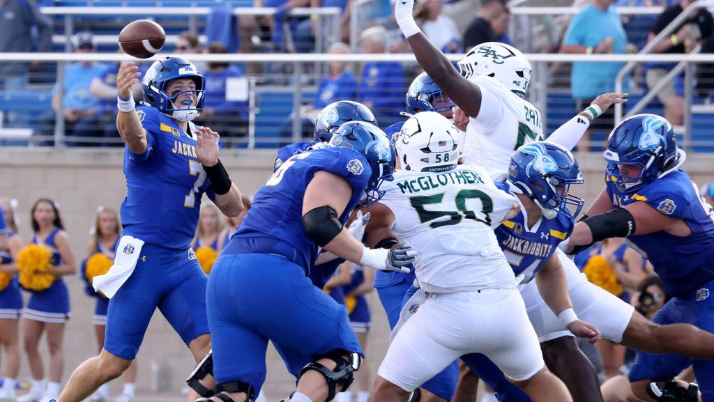 Montana State Bobcats host SDSU Jackrabbits for Gold Rush