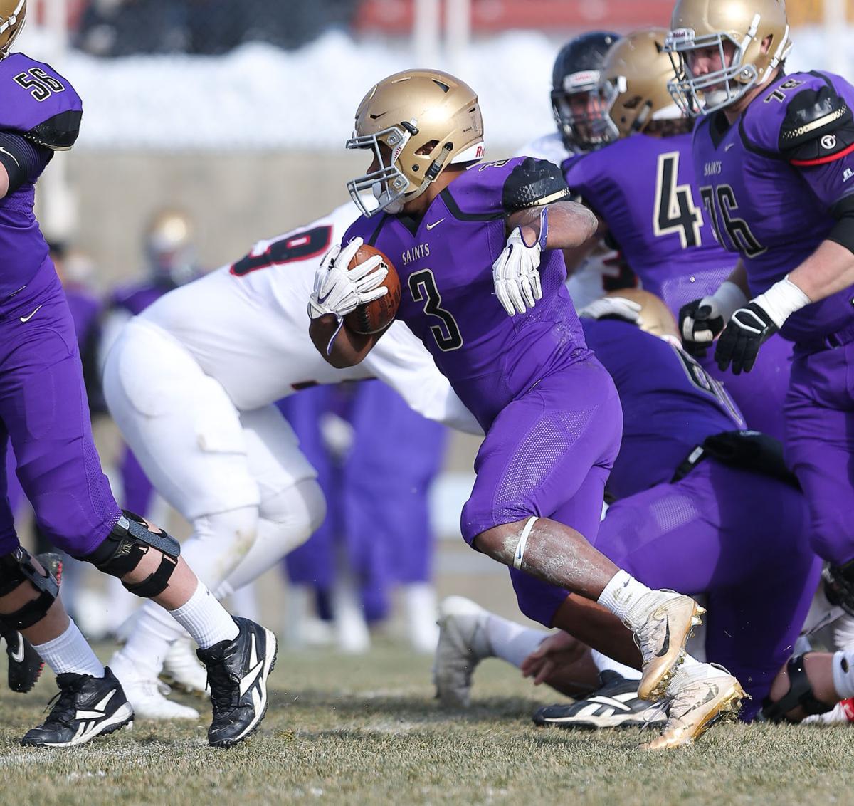 Eight Saints named to AllFrontier football teams Carroll College
