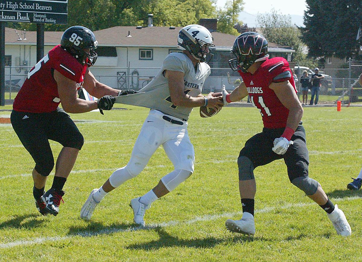 Eou Makes Big Plays To Beat Western 35 23 Montana Western