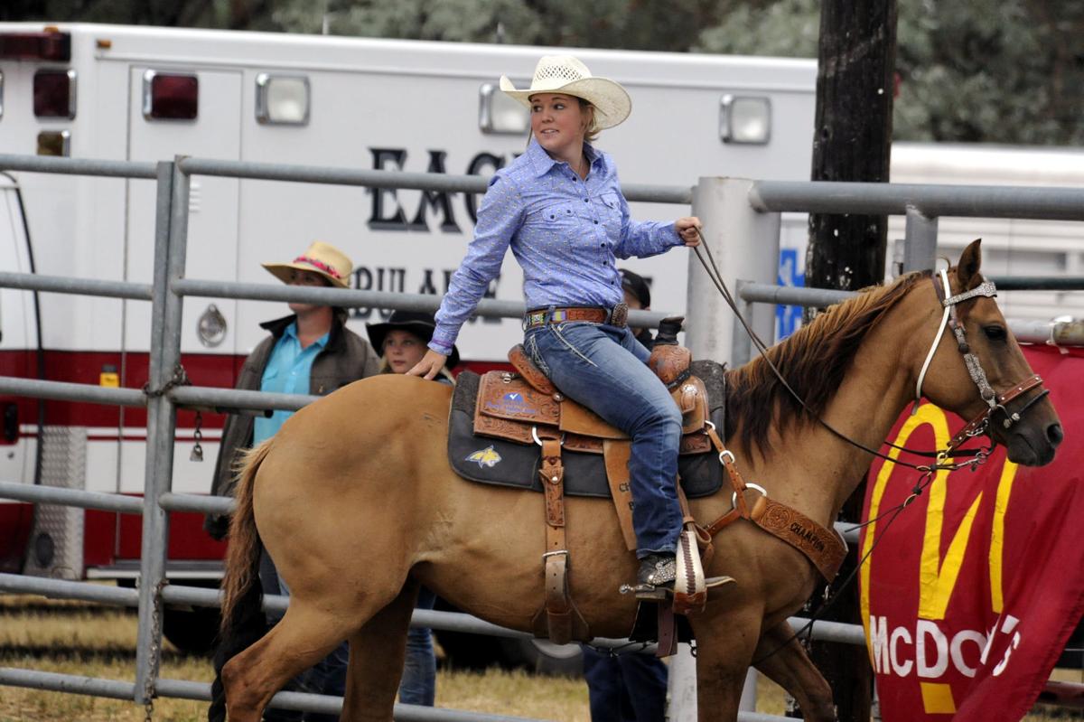Zipperian leads East Helena breakaway roping, just misses arena record