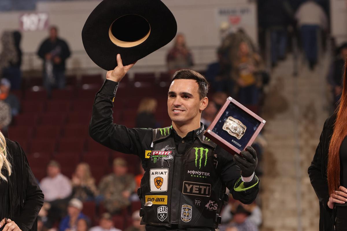 Jose Vitor Leme Wins Second Consecutive PBR Unleash The Beast Event in  Chicago to Vault to No. 2 in the Race for the 2023 World Championship - The  ARENA