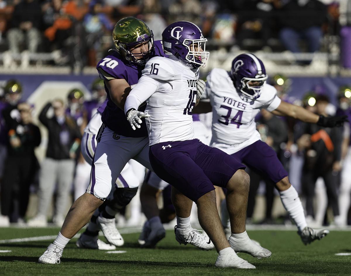 Carroll OT Andrew Devine receives NFL tryout with Chiefs