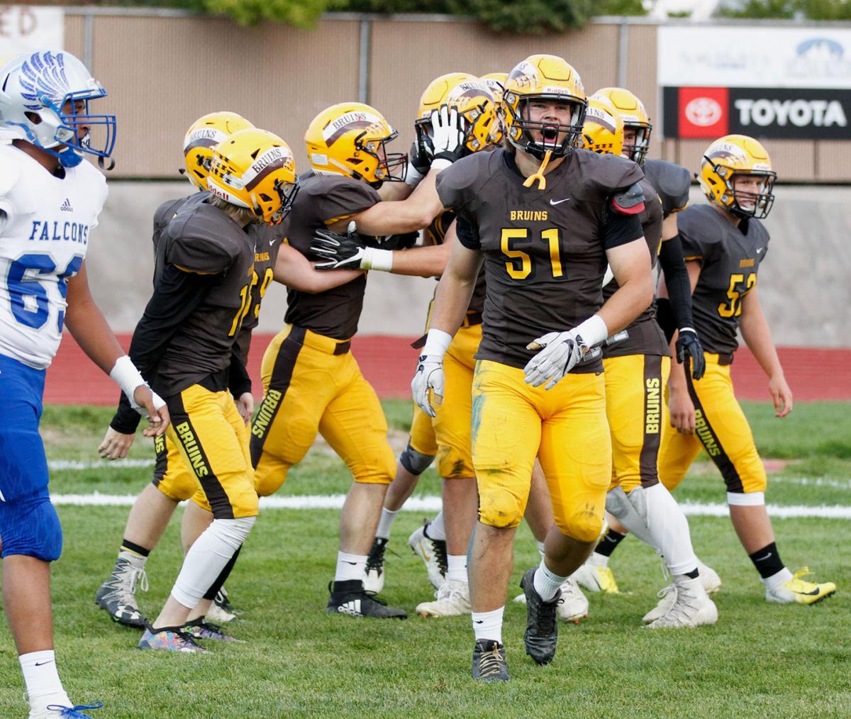 Helena Capital routs Billings Skyview 49-15 | High School Football