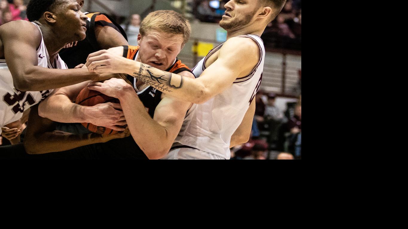 Four Burning Questions The Montana Men S Basketball Team Will Have