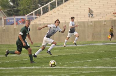 Carroll Men Roll To 14 0 Soccer Win Over Presentation Carroll