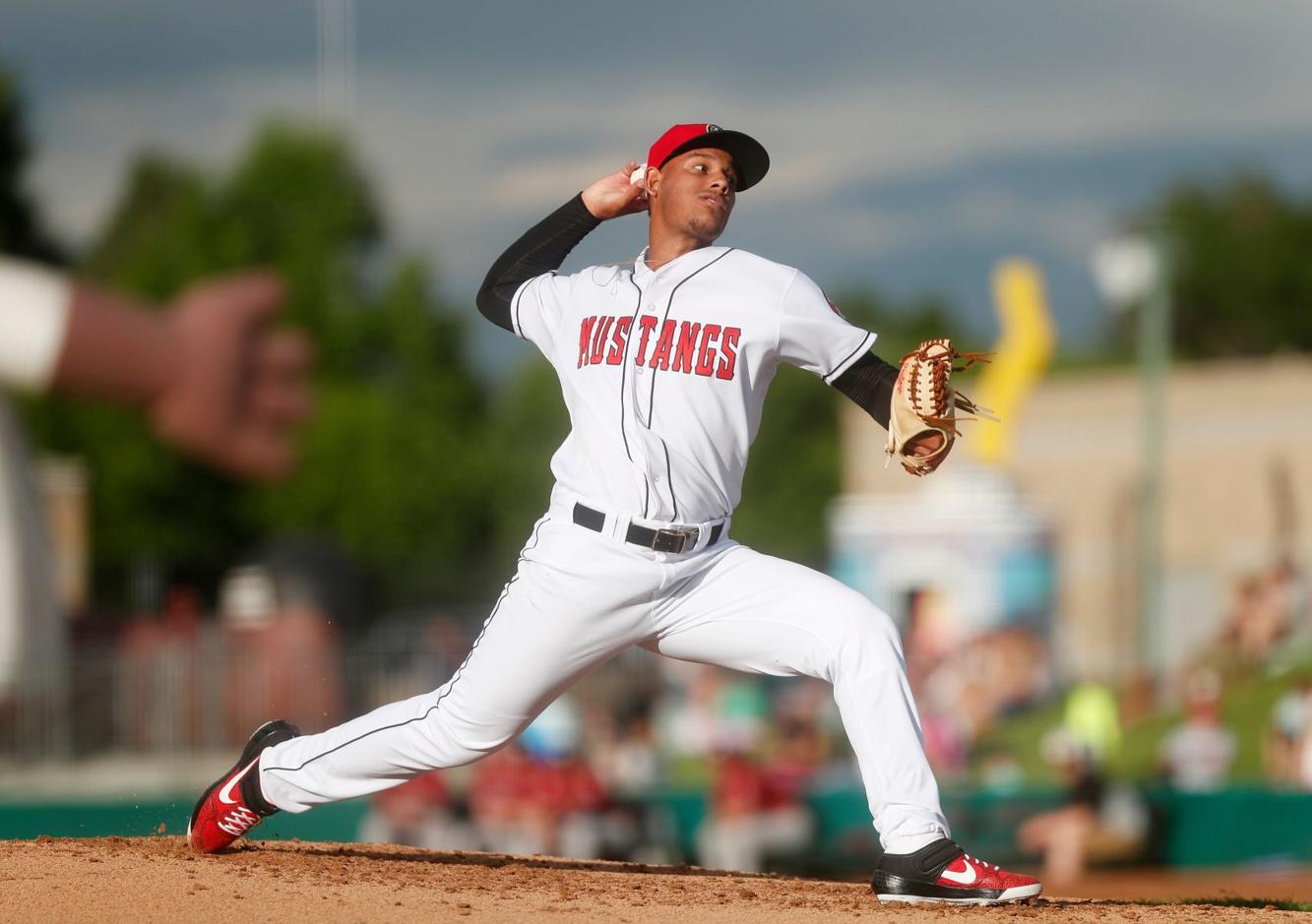 Idaho Falls Chukars shut down Billings Mustangs in Pioneer League