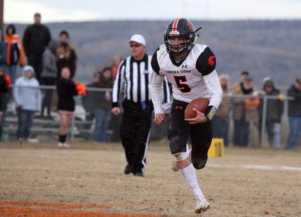 Class B Championship Hank Dunn Accounts For Three Scores Eureka