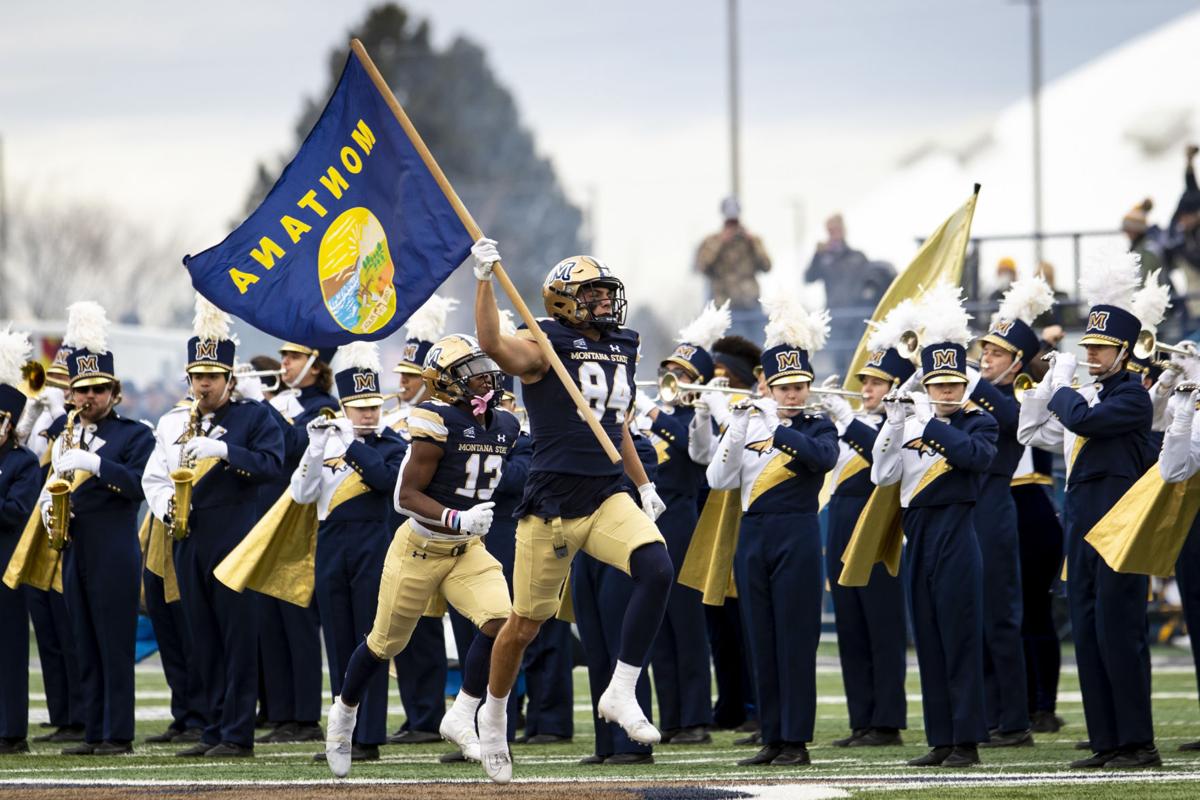 Game day's other uniform: GT marching band - Technique